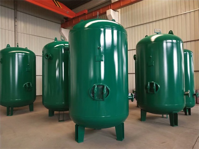 储气罐章贡章贡章贡分汽包 储气罐章贡章贡章贡分汽包